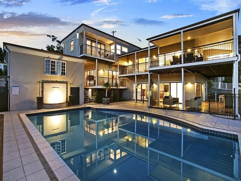 39 Victoria Street, Balmoral QLD 4171