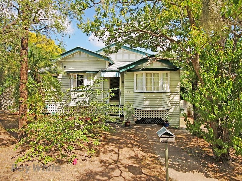 62 Disraeli Street, Indooroopilly QLD 4068