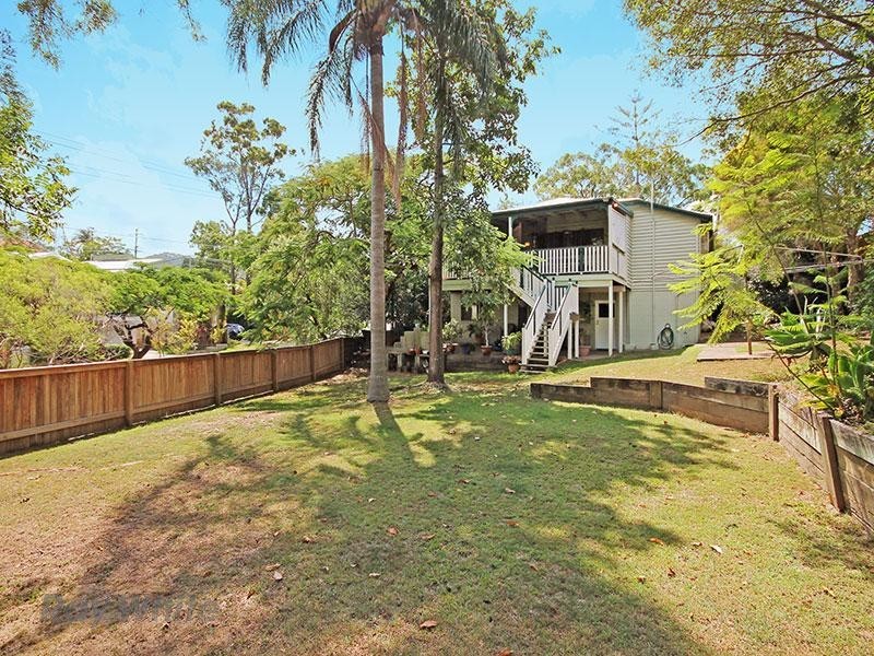 62 Disraeli Street, Indooroopilly QLD 4068