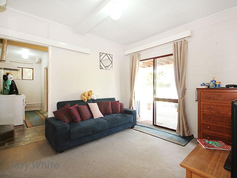 62 Disraeli Street, Indooroopilly QLD 4068