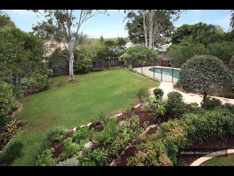 21 Tangy Street, Brookfield QLD 4069