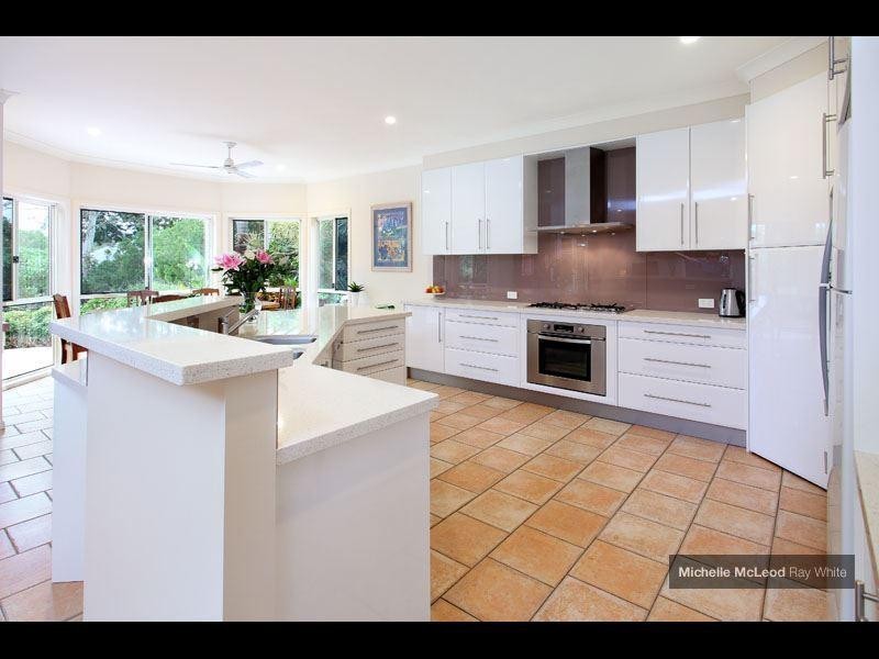 21 Tangy Street, Brookfield QLD 4069