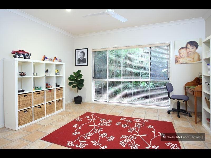 21 Tangy Street, Brookfield QLD 4069