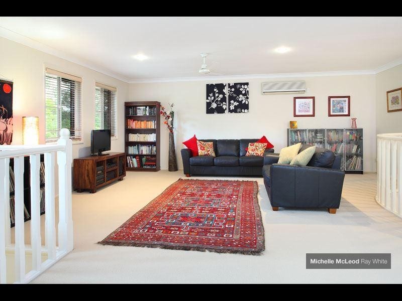 21 Tangy Street, Brookfield QLD 4069