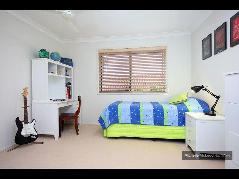 21 Tangy Street, Brookfield QLD 4069