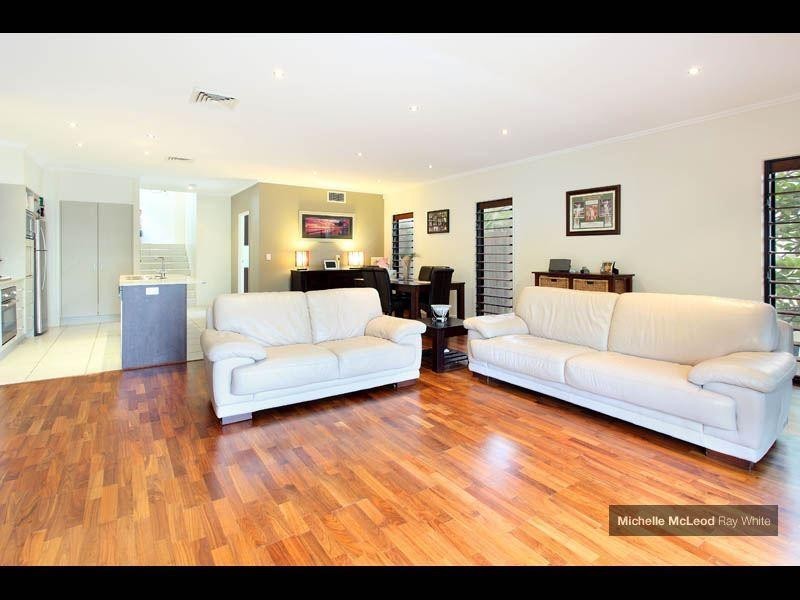 41 Chapman Street, Chapel Hill QLD 4069