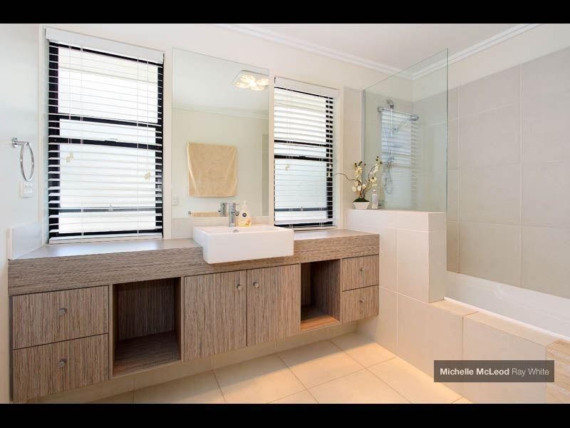 41 Chapman Street, Chapel Hill QLD 4069