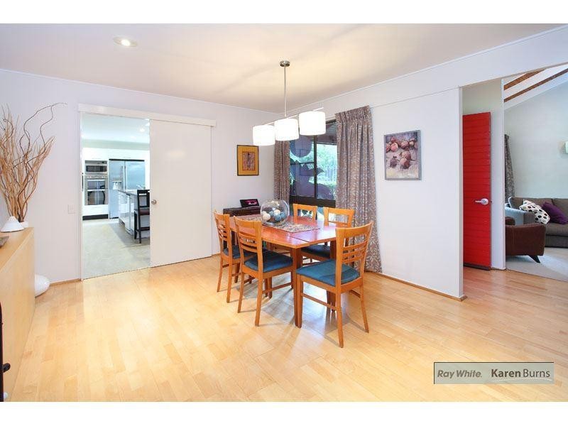 10 Ardell Street, Kenmore QLD 4069