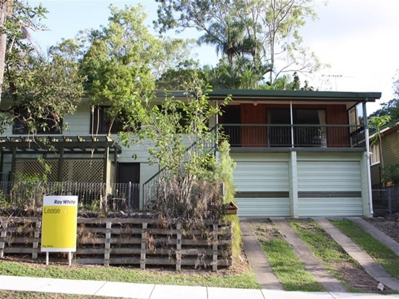 25 Rosewood Street, Bardon QLD 4065