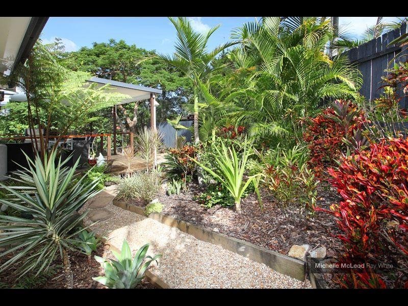 31 Norm Street, Kenmore QLD 4069