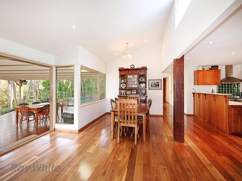 56 Herron Road, Pullenvale QLD 4069