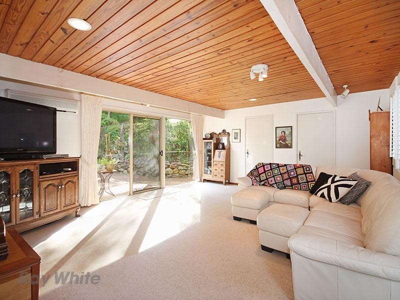 56 Herron Road, Pullenvale QLD 4069