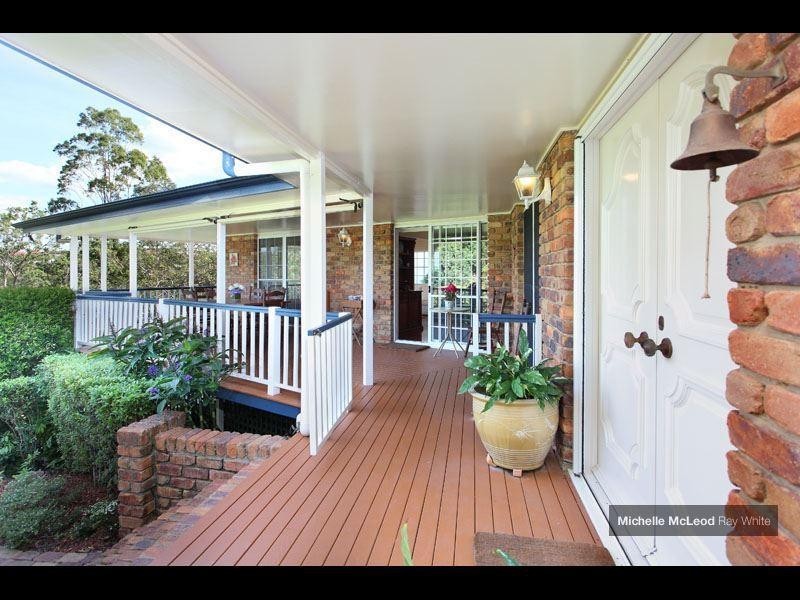 104 Creekside Street, Kenmore Hills QLD 4069