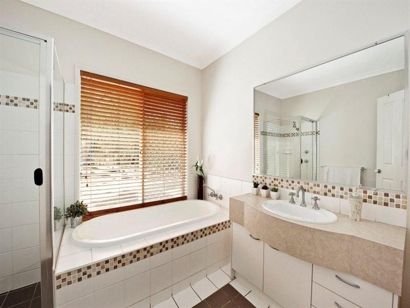 70 Basin Road, Samsonvale QLD 4520