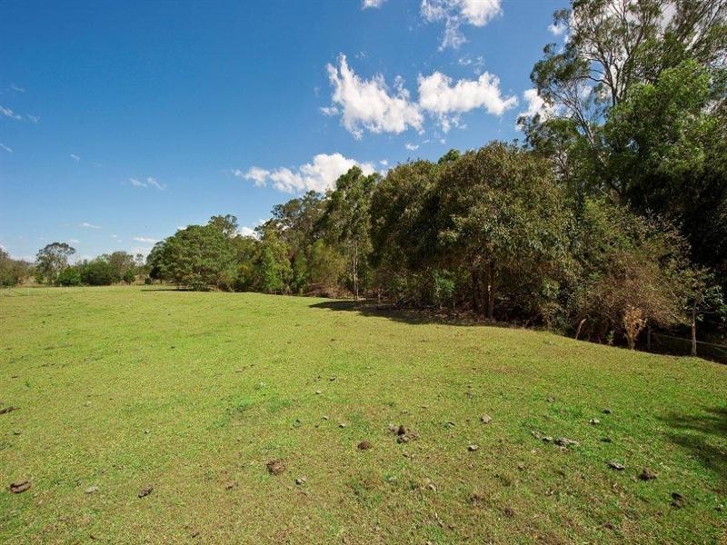 70 Basin Road, Samsonvale QLD 4520