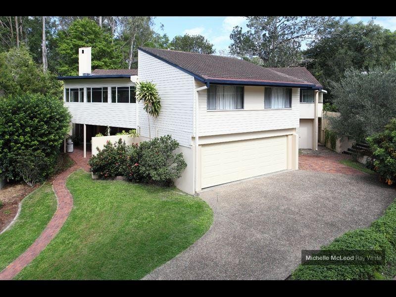 8 Bejimba Street, Kenmore QLD 4069