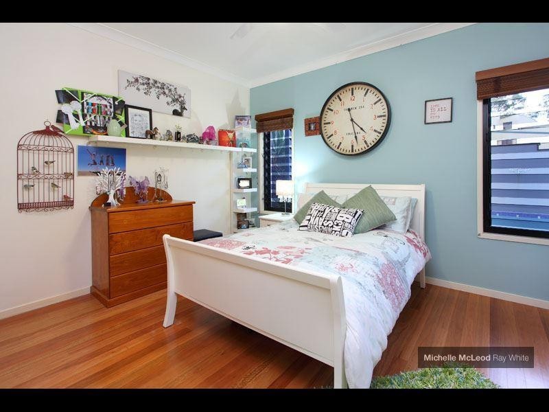 4A Carissa Place, Chapel Hill QLD 4069