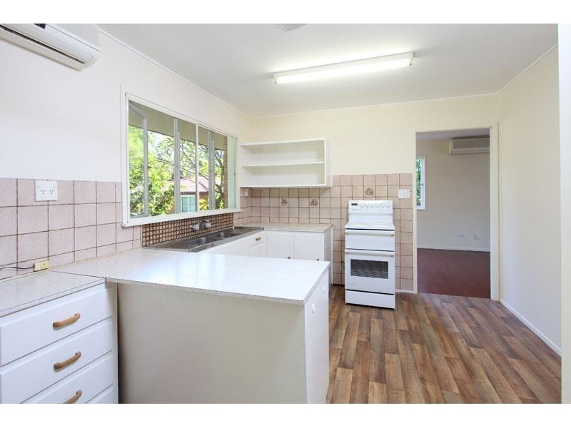 3 Kyoga Street, Kenmore QLD 4069