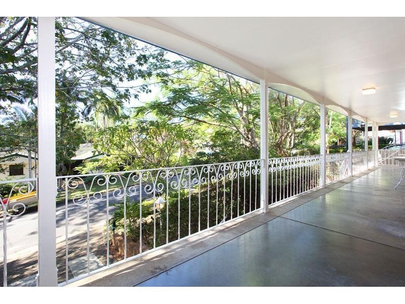 3 Kyoga Street, Kenmore QLD 4069