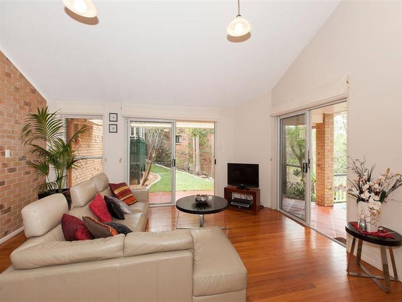 10/84 Ludlow Street, Chapel Hill QLD 4069