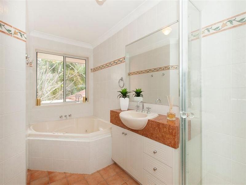 10/84 Ludlow Street, Chapel Hill QLD 4069