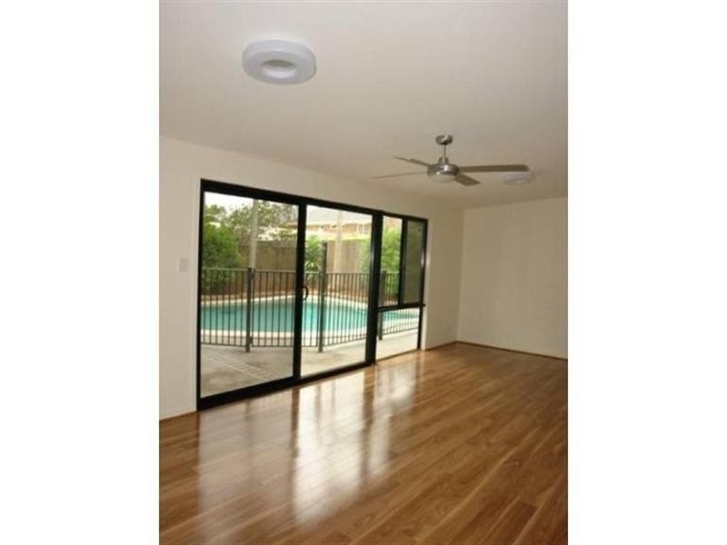 42 Donatello Street, Fig Tree Pocket QLD 4069