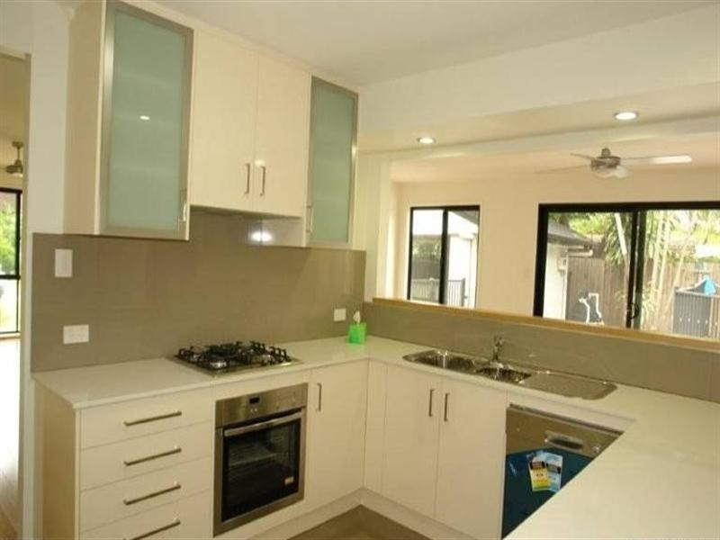 42 Donatello Street, Fig Tree Pocket QLD 4069