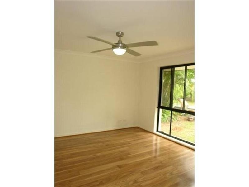 42 Donatello Street, Fig Tree Pocket QLD 4069