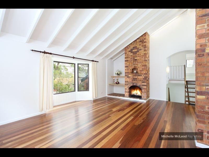 10 Welcome Street, Chapel Hill QLD 4069