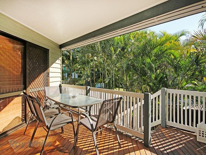 8 Dempster Street, Toowong QLD 4066