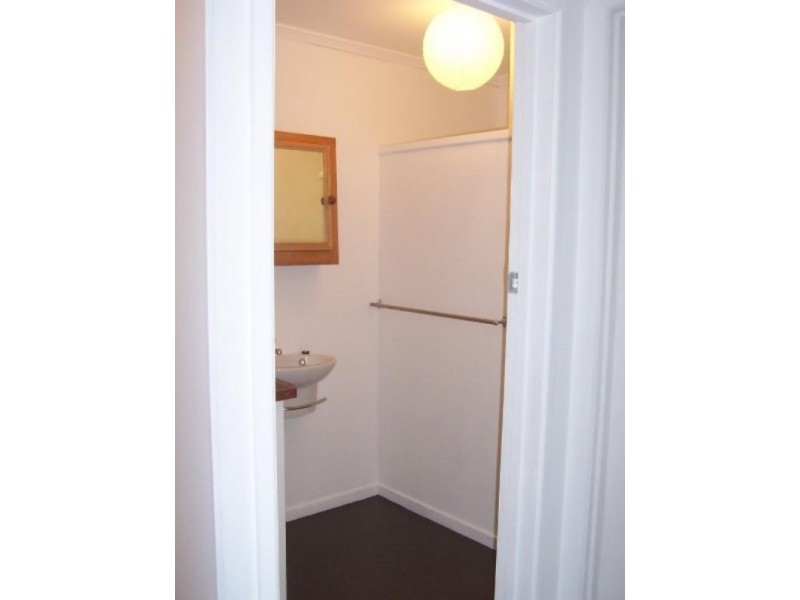 84 Gailey Road, St Lucia QLD 4067