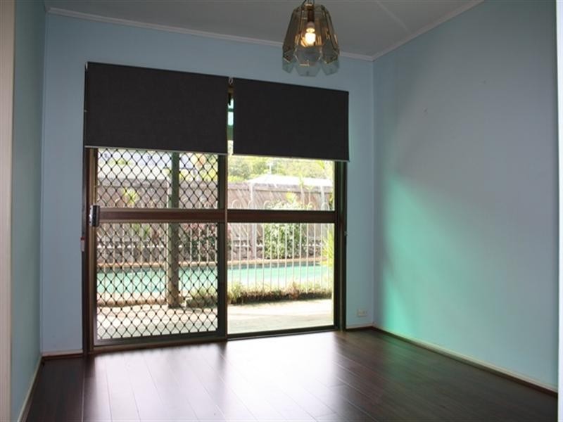 24 Cromarty Street, Kenmore QLD 4069