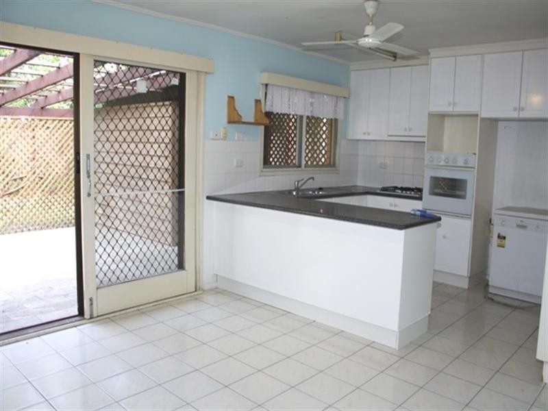 24 Cromarty Street, Kenmore QLD 4069