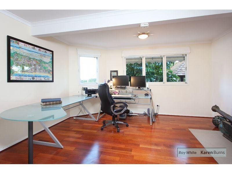 3 Blacon Street, Kenmore QLD 4069