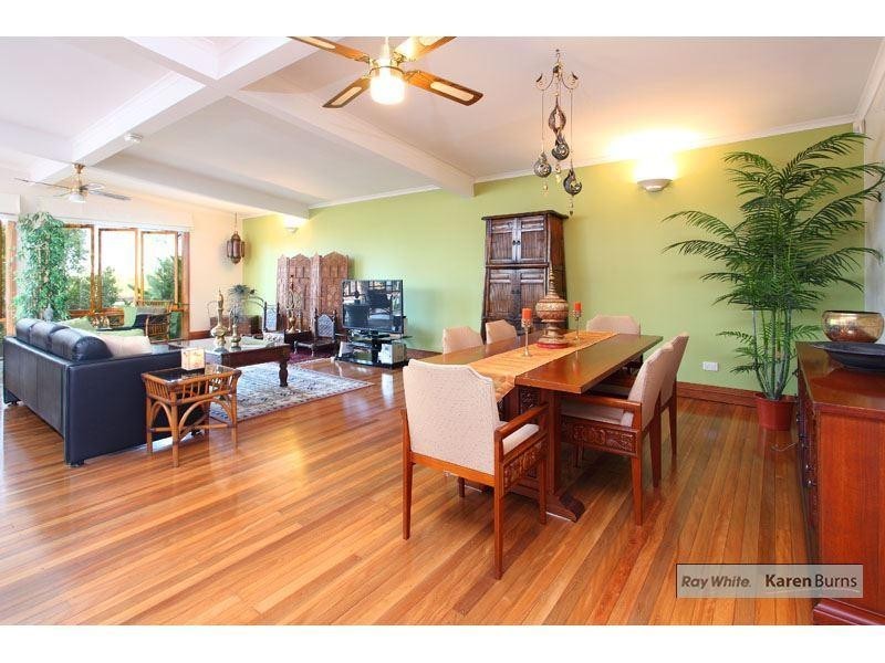 3 Blacon Street, Kenmore QLD 4069