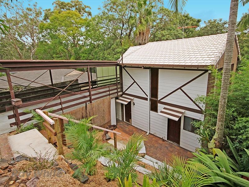 39 Newcomen Street, Indooroopilly QLD 4068