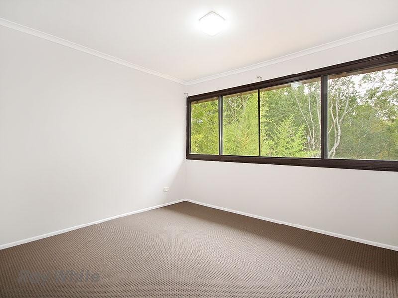 39 Newcomen Street, Indooroopilly QLD 4068