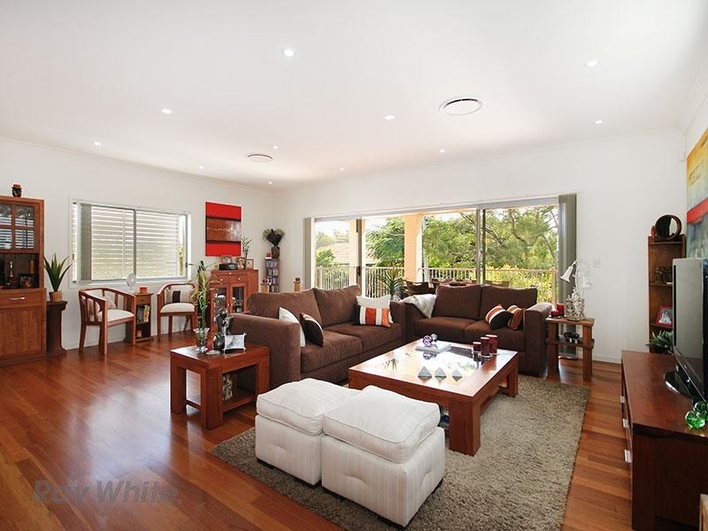 381 Verney Road East, Graceville QLD 4075