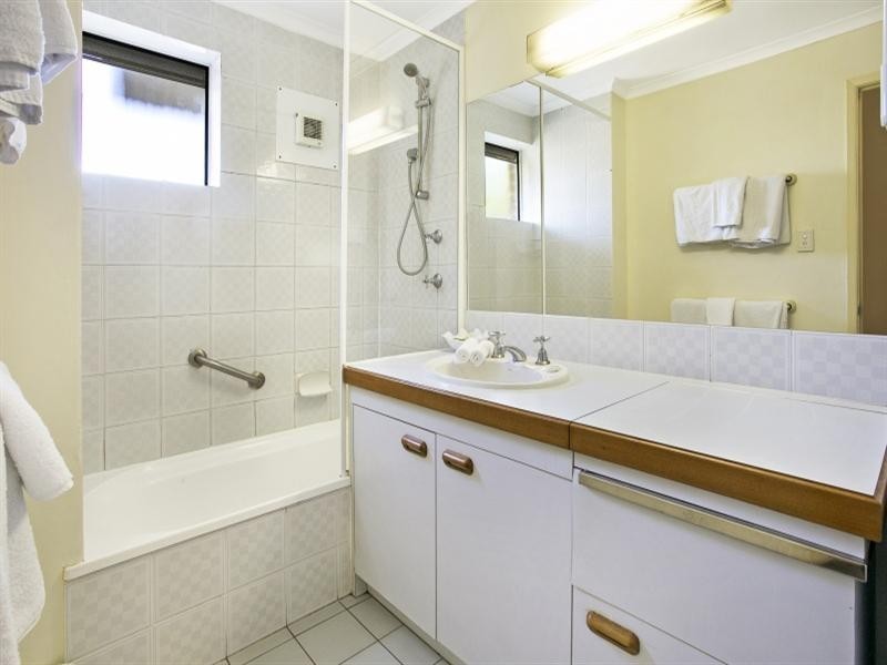 38/11 Ascog Terrace, Toowong QLD 4066