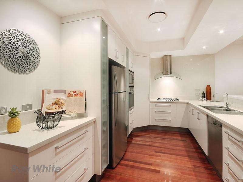 64 Mein Street, Hendra QLD 4011