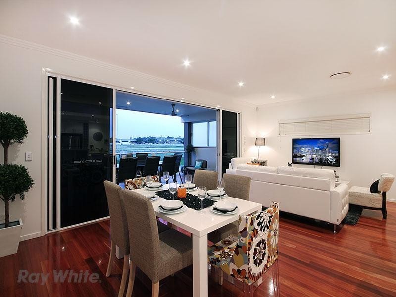 64 Mein Street, Hendra QLD 4011