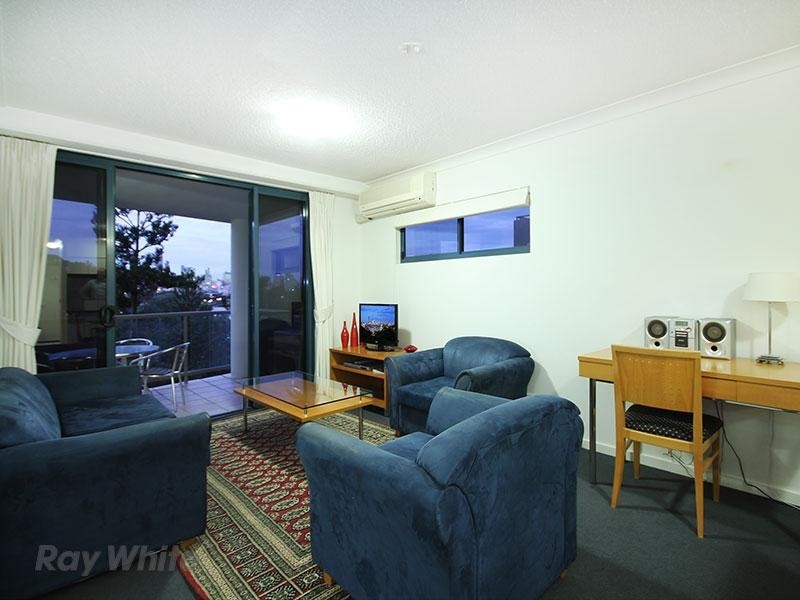 607/21 Patrick Lane, Toowong QLD 4066
