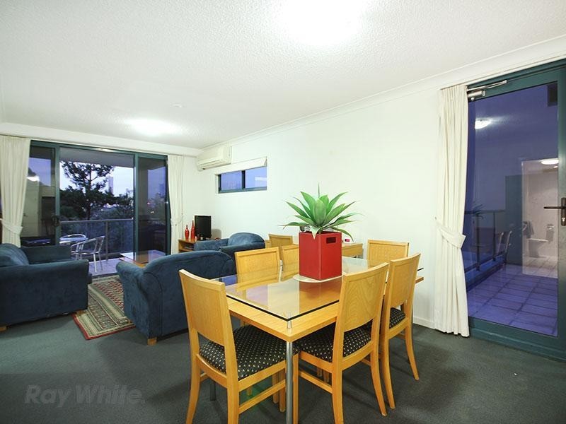 607/21 Patrick Lane, Toowong QLD 4066