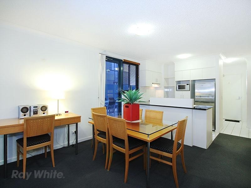 607/21 Patrick Lane, Toowong QLD 4066