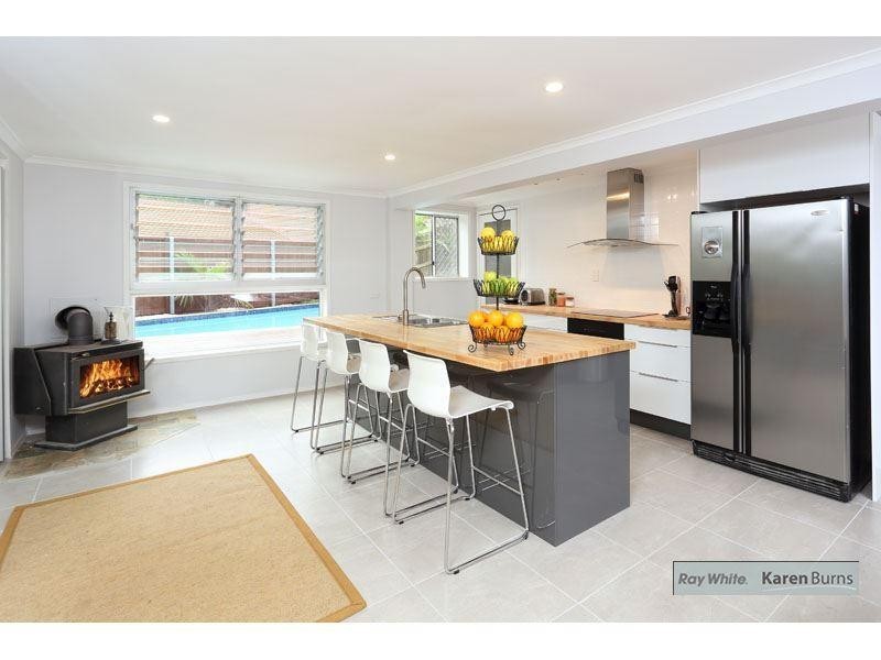 48 Cassandra Street, Chapel Hill QLD 4069