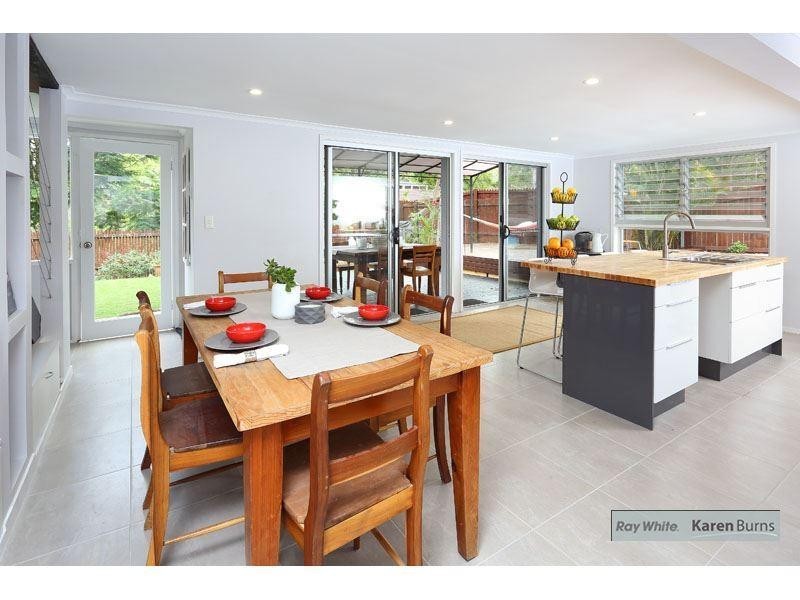 48 Cassandra Street, Chapel Hill QLD 4069