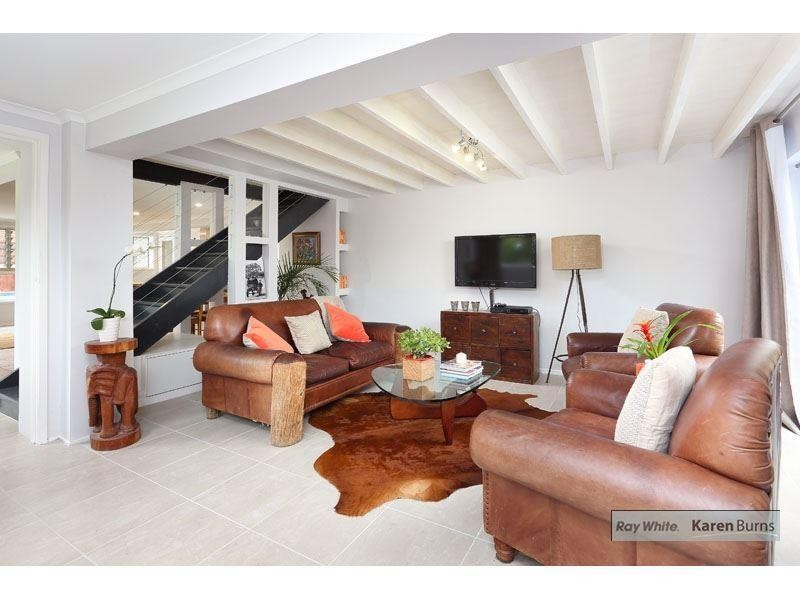 48 Cassandra Street, Chapel Hill QLD 4069