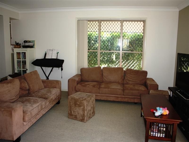 36 Salubris Place, Moggill QLD 4070