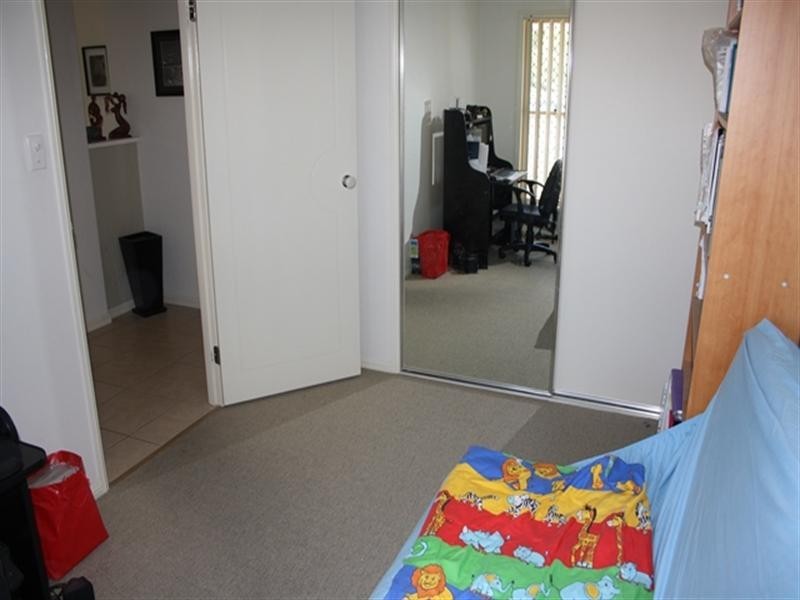 36 Salubris Place, Moggill QLD 4070