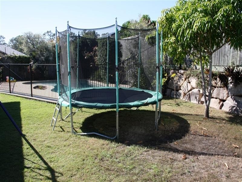 36 Salubris Place, Moggill QLD 4070